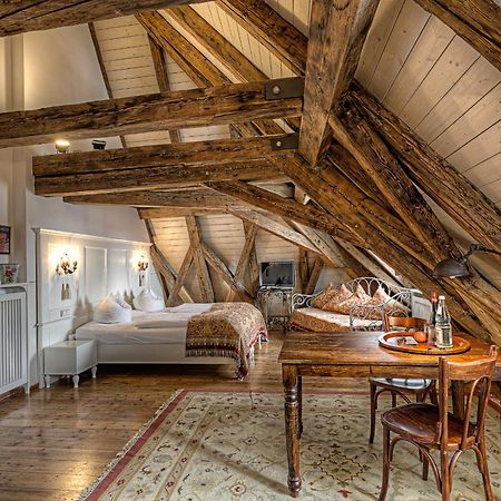 Hotel Orphee - Grosses Haus Регенсбург Екстериор снимка